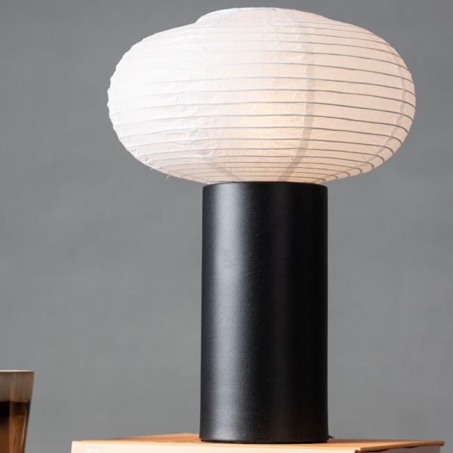 Hovfjallet - Lampe à poser en bois et papier 